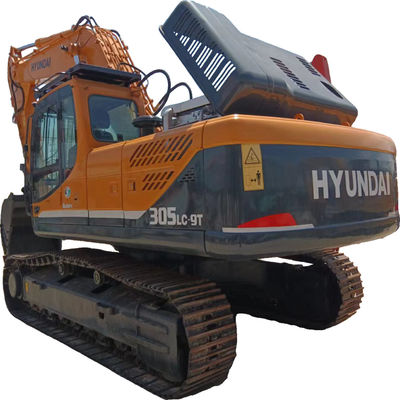 Hyundai 305 Crawler Excavator in Top Condition with 215 kw and Low Working Hours