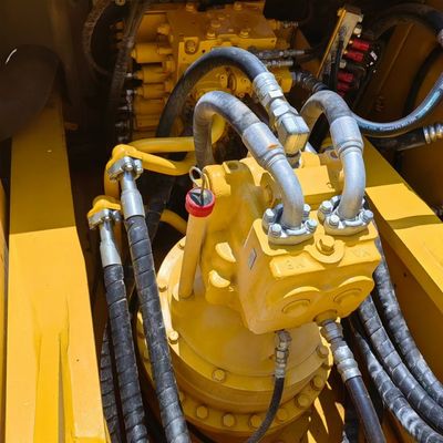 40 Ton Used Komatsu PC400-8 Excavator with and Original Hydraulic Cylinder in Shanghai