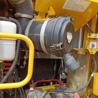 Komatsu PC110 Excavator with Original Hydraulic Cylinder and 11000 KG Machine Weight