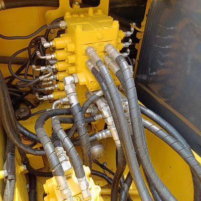 13000 KG Komatsu Excavator Ideal Choice for Construction and Engineering Applications