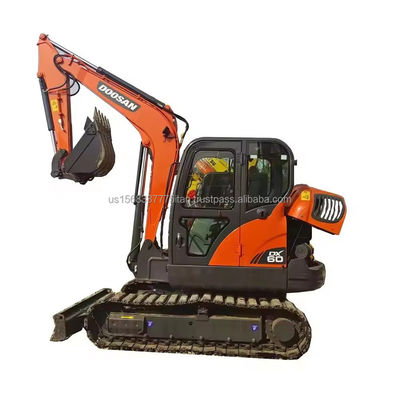 Used DOOSAN DX60 Excavator in 2016 Year 0.21M³ Bucket Capacity Excellent Efficiency