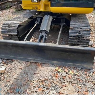 Komatsu PC70 Excavator with Original Hydraulic Cylinder and 7000 KG Machine Weight