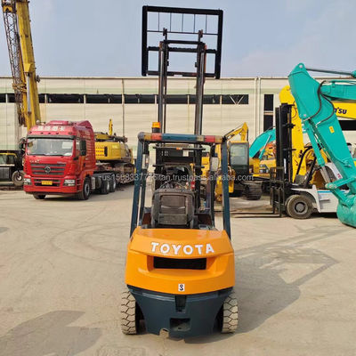 Used TOYOTA 7F30 Forklift Diesel for Your Material Handling Solutions
