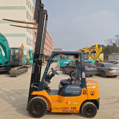 Used TOYOTA 7F30 Forklift Diesel for Your Material Handling Solutions