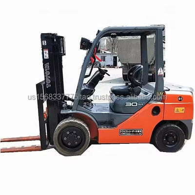 Toyota 8F30 Forklift Used Diesel Machine Reasonable for Building Material Shops