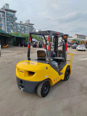 Used Komatsu 3 Ton Diesel Forklift 30 with 0-2000 Working Hours and Easy Maintenance