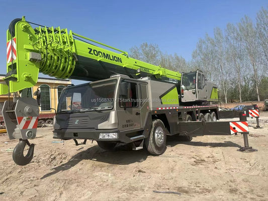 Used Zoomlion 90 Ton Crane with Max. Lifting Height of 4.5m and Excellent Performance