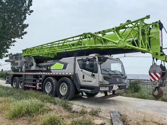 Used Zoomlion 90 Ton Crane with Max. Lifting Height of 4.5m and Excellent Performance