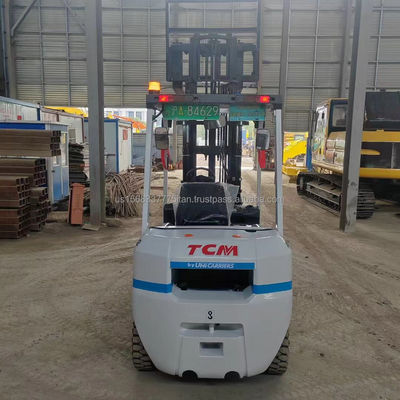 3000 kg Weight TCM 30 Forklift Used for Building Material Shops Excellent Performance