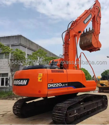 Doosan DH220-7 Excavator Used and in Good Condition with Original Hydraulic Valve