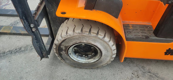 Hangzhou J30 Forklift Used Machine with Excellent Performance and 3000 kg Weight