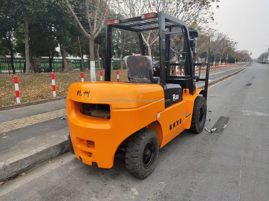 Used TCM Hangzhou R50 Forklift Top Performance for Your Material Handling Operations