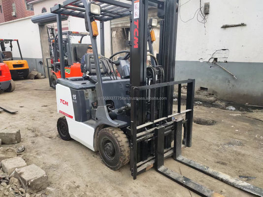 3 Ton TCM Forklift Second Hand Forklift 2M Fork Length Diesel Engine Power Source