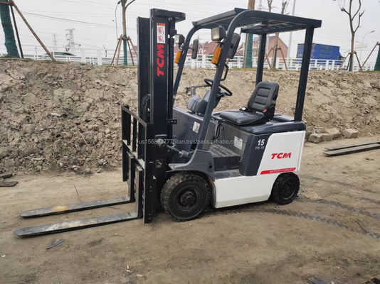3 Ton TCM Forklift Second Hand Forklift 2M Fork Length Diesel Engine Power Source