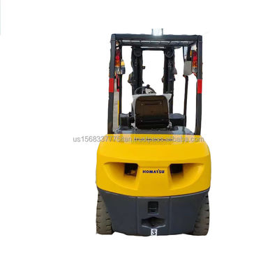 Used Komatsu 30 Forklift with 1000MM Fork Length and 4.5M Min. Lifting Height