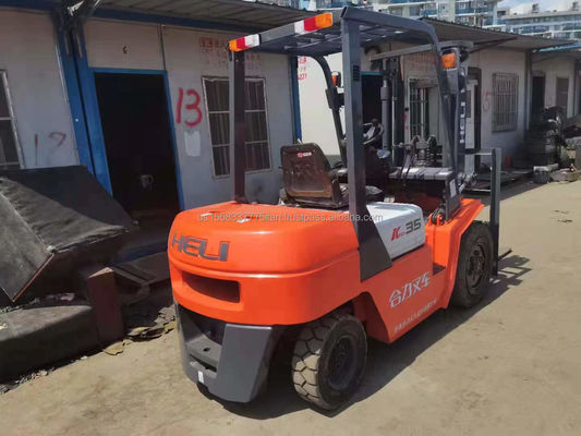 Heli Diesel Forklift with Min. Lifting Height of 2.5m and Fork Length of 2m Free Shipping