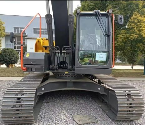 VOLVO EC220 Second-hand Crawler Excavator with Original Pump and Low Working Hours