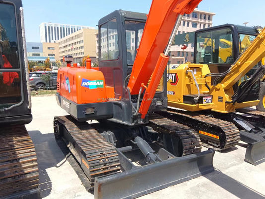 Second-hand DOOSAN DH55 Excavator with Good Efficiency and Original Hydraulic Cylinder
