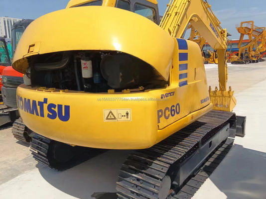 Komatsu PC60 Used Excavator Crawler 6000 KG Machine Weight Original Hydraulic Cylinder