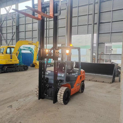 Forklift TOYOTA 8F30 for Sell and Reasonable Used Diesel Forklift 1000MM Fork Length