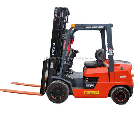Used Toyota 9F30 Forklift A Dependable and Durable Material Handling Solution
