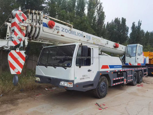 ZOOMLION 25 ton Crane with Excellent Performance and High Loading Capacity