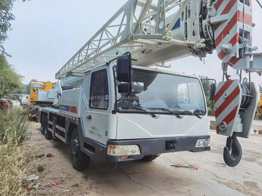 ZOOMLION 25 ton Crane with Excellent Performance and High Loading Capacity