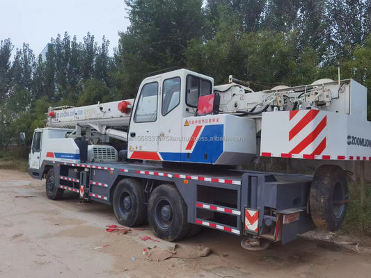 ZOOMLION 25 ton Crane with Excellent Performance and High Loading Capacity