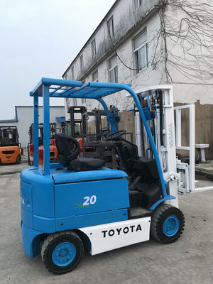 Used Toyota 2 Ton Forklift for Sell and Year 2012 Diesel Electric Propane Power Source