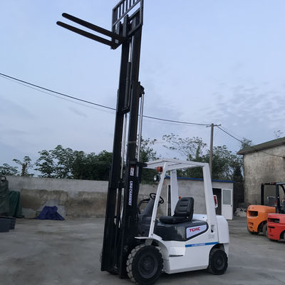 Japan TCM Forklift Manufacture 2.5 Ton Used Forklifts with Original Hydraulic Valve