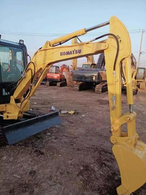Komatsu PC35 Mini Excavator with 0-2000 Working Hours and 3500 KG Machine Weight