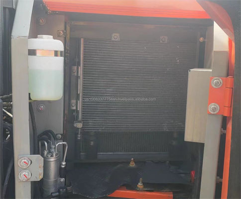 Hitachi ZX70 Excavators Used for Machine Weight 7000 KG Operating Weight 10ton