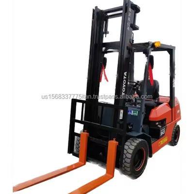 Building Material Shops Used 2012 TOYOTA 7F30 Diesel Forklift with and Reasonable