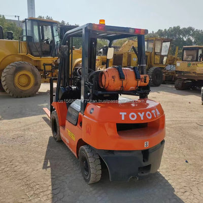 Building Material Shops Used 2012 TOYOTA 7F30 Diesel Forklift with and Reasonable