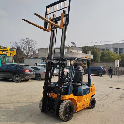 TOYOTA 7F30 Forklifts for Building Material Shops Great Efficiency Fork Length 1000MM