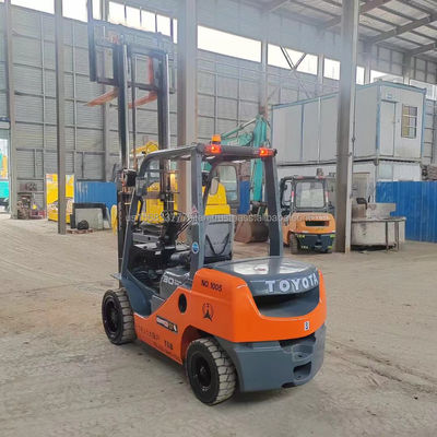 2012 Year TOYOTA Used Diesel Forklift with Great Efficiency and Fork Length 1000MM