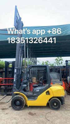 Good Condition 3000 kg Weight Electric Forklift Komatsu 3 Ton from AC Motor Powered