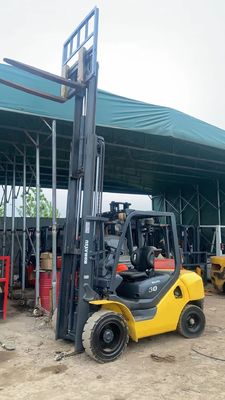 Good Condition 3000 kg Weight Electric Forklift Komatsu 3 Ton from AC Motor Powered